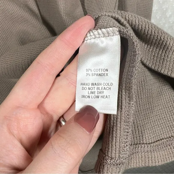 Lulu’s Tan Ribbed Turtleneck Sweater Dress