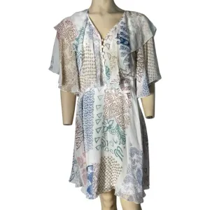 Luxury Chloe Flowy Silk Mini Dress from the SS18 Resort Collection Size 36