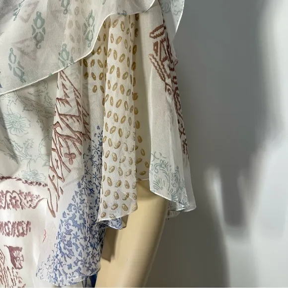 Luxury Chloe Flowy Silk Mini Dress from the SS18 Resort Collection Size 36
