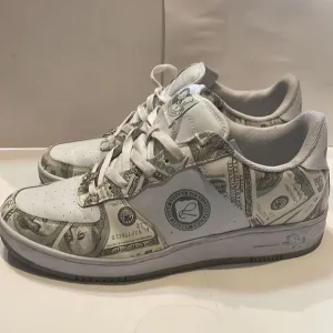 Luxury kicks size US‎ 13-14 Vlado Men's shoes NWT (box18)