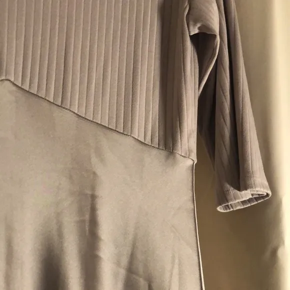 Luxury Satin   Knit Silver Maxi Nightgown l Small l Bridal/Honeymoon Lingerie