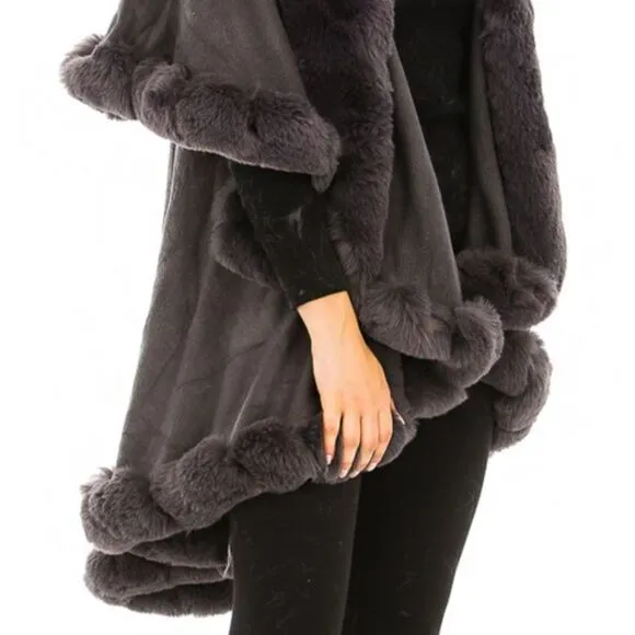 Luxury Gray Faux Fur Collared Cape Coat One Size