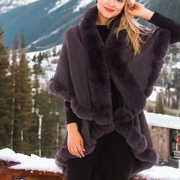 Luxury Gray Faux Fur Collared Cape Coat One Size