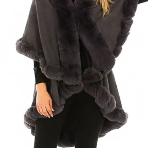 Luxury Gray Faux Fur Collared Cape Coat One Size