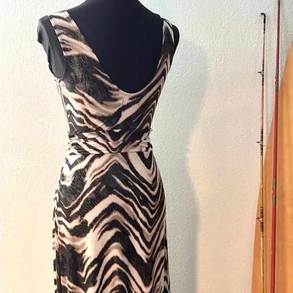 Luz, Luxury Clothier, Made in Mexico, Absolute Gorgeous, High Side Slits, Unique