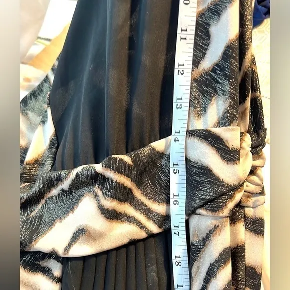 Luz, Luxury Clothier, Made in Mexico, Absolute Gorgeous, High Side Slits, Unique