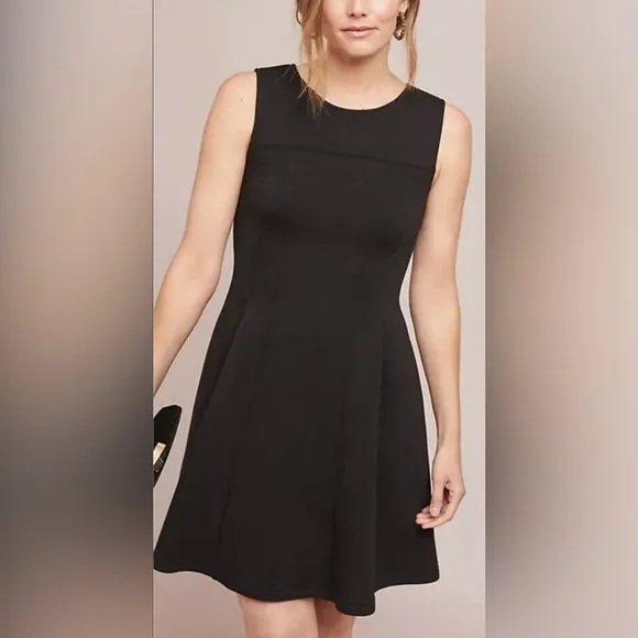 Maeve by Anthropologie Little Black Flare Minimalist Lagenlook Dress Sz S zip