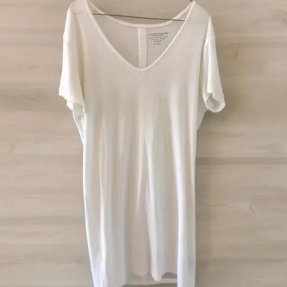 Majestic Filatures Women's white Short Sleeve V-Neck T-Shirt Dress (small)
