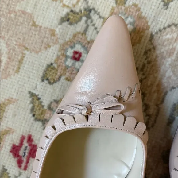 Manolo Blahnik nude kitten heel pumps