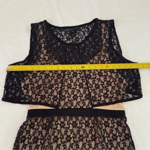 Marc Jacobs Dahlia Luxury Lace Overlay Sleeveless Cocktail Dress Black and Cream