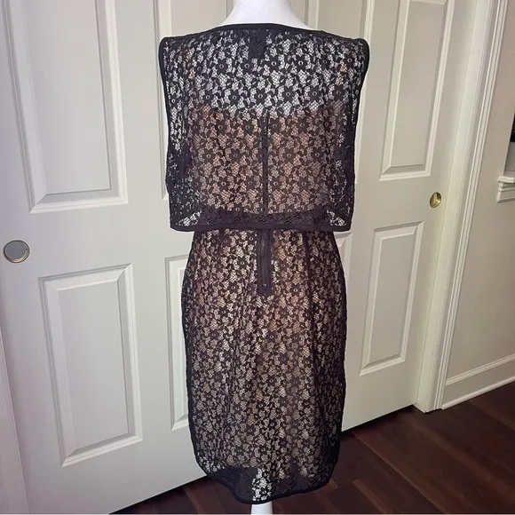 Marc Jacobs Dahlia Luxury Lace Overlay Sleeveless Cocktail Dress Black and Cream