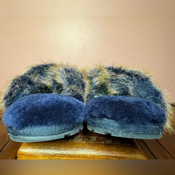 Mayberry Sheepskin Fur Slide Slippers by EMU