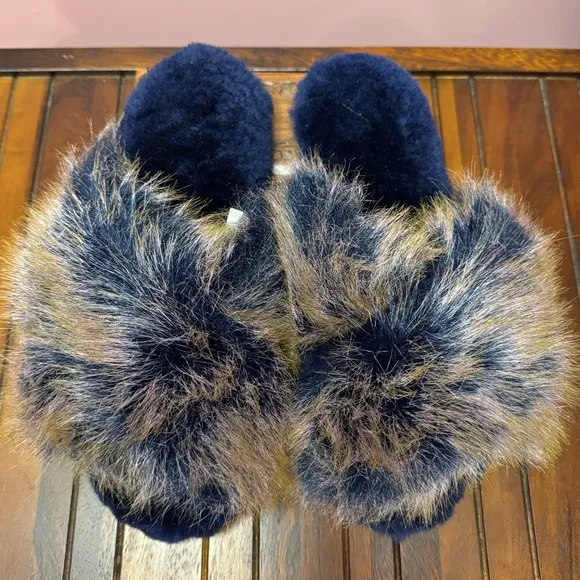 Mayberry Sheepskin Fur Slide Slippers by EMU