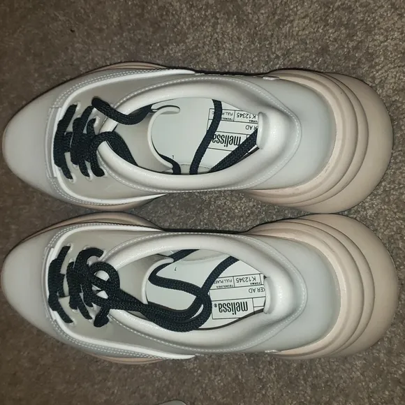 Melissa 90's Ugly Vegan Comfy Sneaker shoes 8 cy