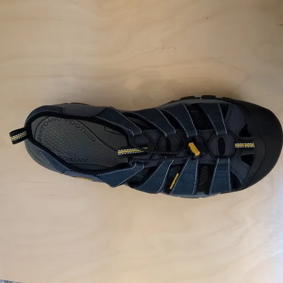 Men's 12 Keen Sandals Newport Closed Toe Waterproof Outdoor Hiking Shoes Water