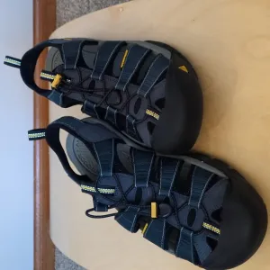 Men's 12 Keen Sandals Newport Closed Toe Waterproof Outdoor Hiking Shoes Water