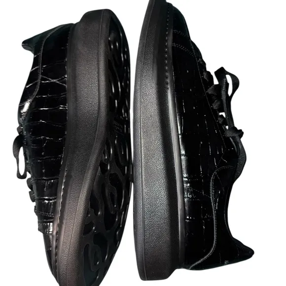 MEN’s ALEXANDER MCQUEEN Platform Croc Embossed Leather Sneakers Size 45/US12