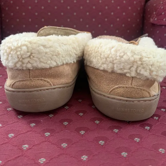 Mens Allen Minnetonka Moccasin Slippers Size 13