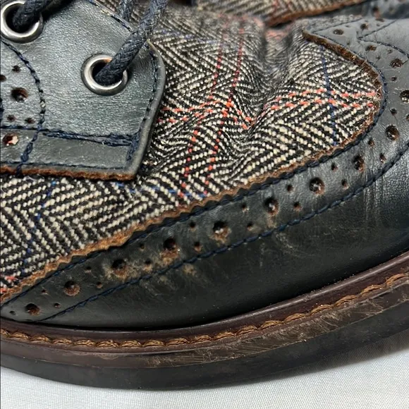 Men’s Ankle Boots, size 11.