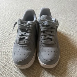 Men's Gray Sneakers