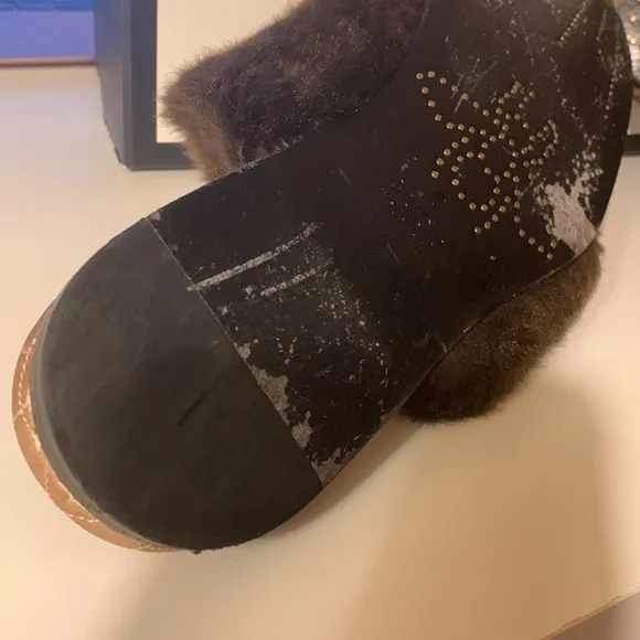 Mens Gucci fur slippers