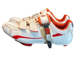 men’s orange and white PELOTON click in cycling shoes for Peloton bikes. SZ 8.5