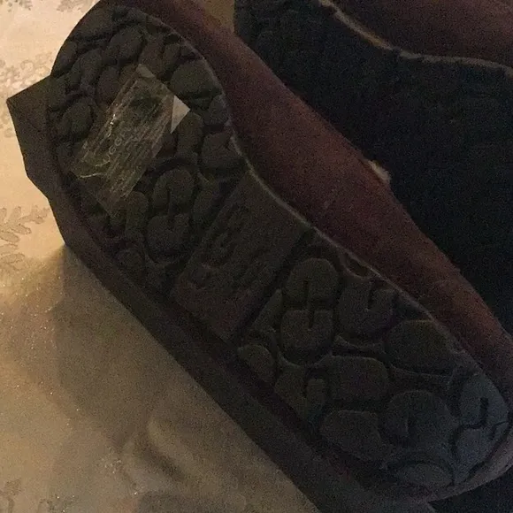 Mens Ugg New Ascot Slippers NEW