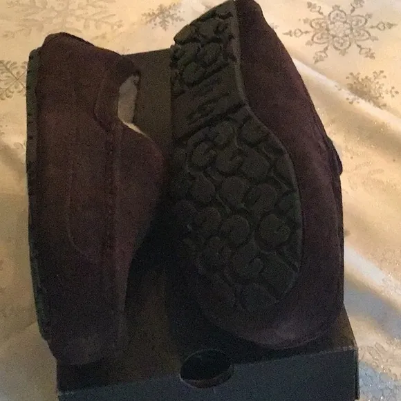 Mens Ugg New Ascot Slippers NEW