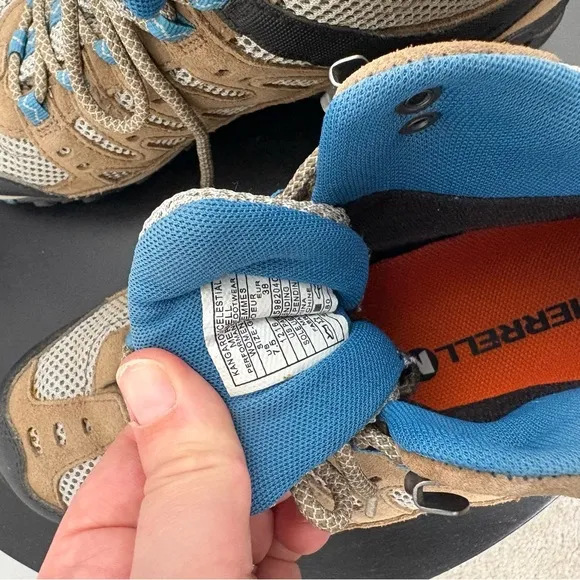 Merrell Accentor Mid Hiking Shoes