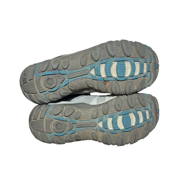 Merrell Gray and Black Hiking Shoes women’s size 9
