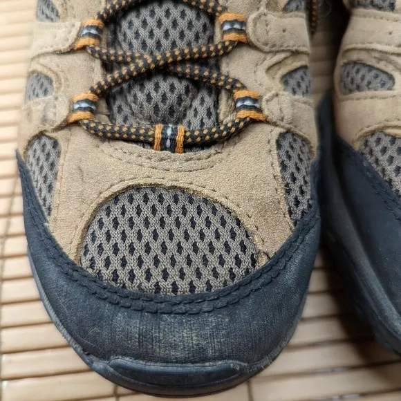 Merrell J87729 Earth Brown Moab Ventilator Outdoor Hiking Shoes Mens Size 9M. Gr