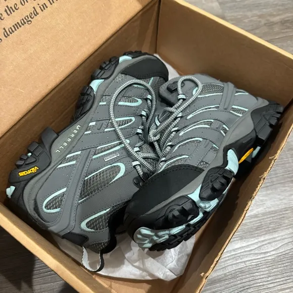 Merrell Moab 2 Mid GTX Hiking Trail Boots in Sedona Sage