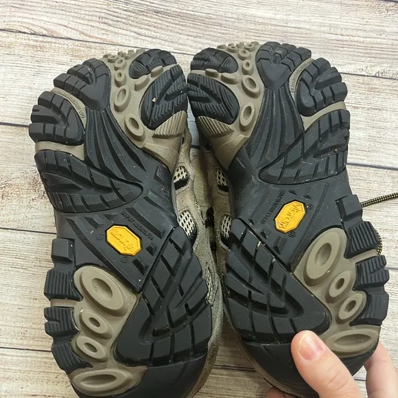 Merrell Moab Ventilator Walnut J86595 Trail Hiking Shoes