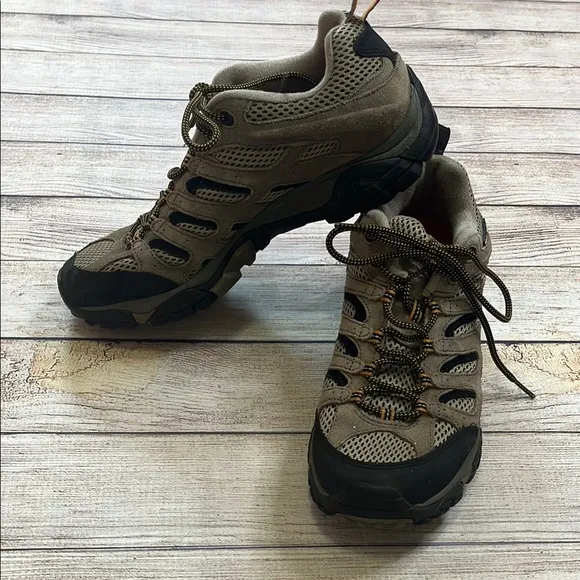 Merrell Moab Ventilator Walnut J86595 Trail Hiking Shoes