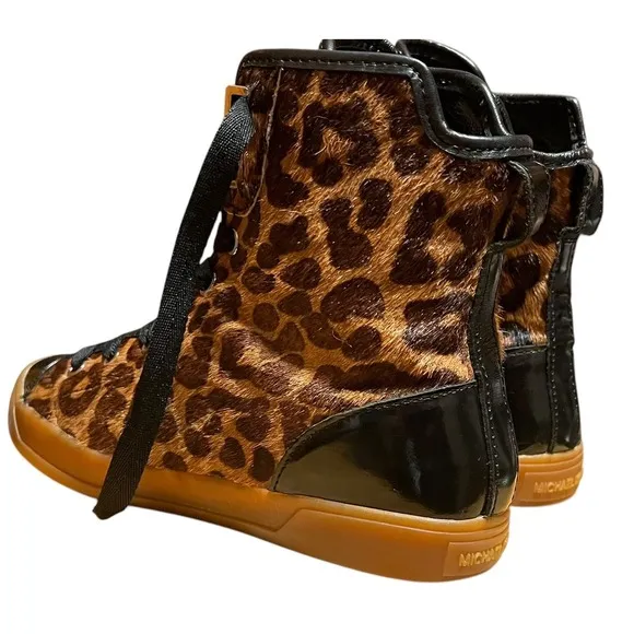 MICHAEL KORS Womans Leopard Print Calf Hair Leather Hight Tops Sz 7.5