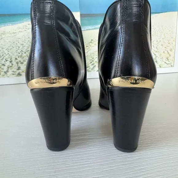 Michael Kors ❤️Women's Black Leather Ankle Boots