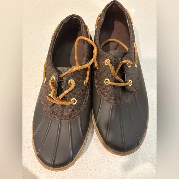 Michael Kors Women's Signature Logo Hyde MK Rubber Duck Boots Lace Up Shoes 7 37