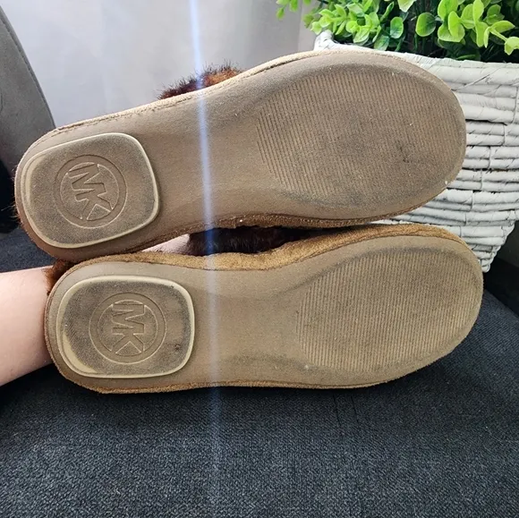 Michael Kors Women's Slide Brown Logo Faux Brown Fur Slippers Size 5