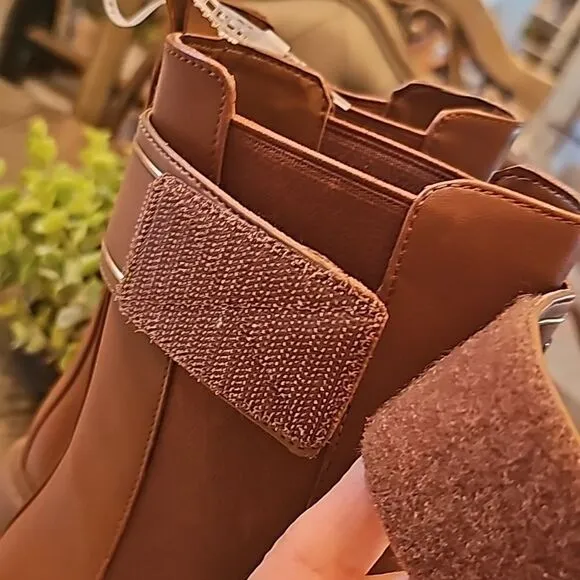 Michael Kors size 7 chelsea cognac brown boots New no box