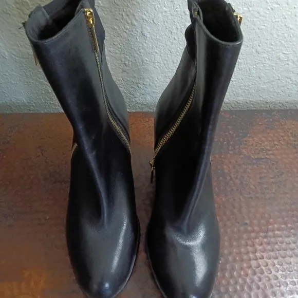 MICHAEL Michael Kors Aileen Vachetta Leather Wedge Ankle Boots