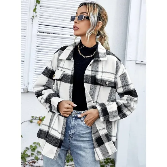 Minimalist preppy oversized boyfriend trucker shacket jacket Overcoat