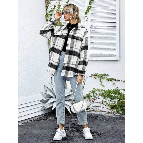 Minimalist preppy oversized boyfriend trucker shacket jacket Overcoat