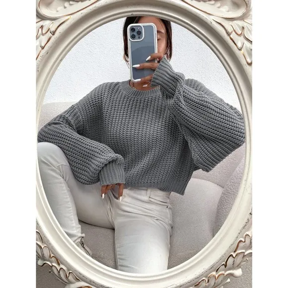 Minimalist Ribbed Knit Drop Shoulder Sweater white