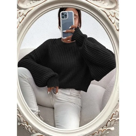 Minimalist Ribbed Knit Drop Shoulder Sweater white
