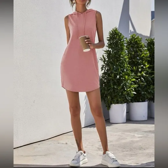 Minimalist Sleeveless Hoodie Casual Dress