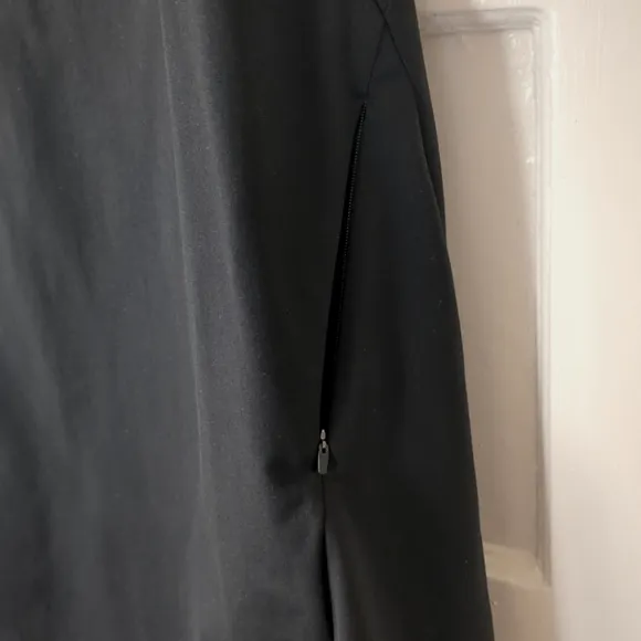 Ministry Of Supply Kinetic Dress Size 6 Black Minimalist A Line V Neck Career