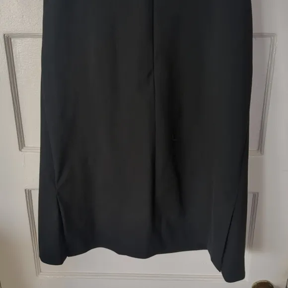 Ministry Of Supply Kinetic Dress Size 6 Black Minimalist A Line V Neck Career