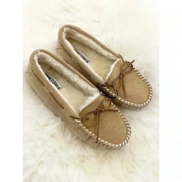 Minnetonka Tan Slippers Sude Leather