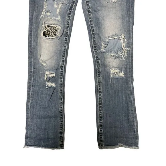 Miss Me Signature Frayed Ankle Jeans