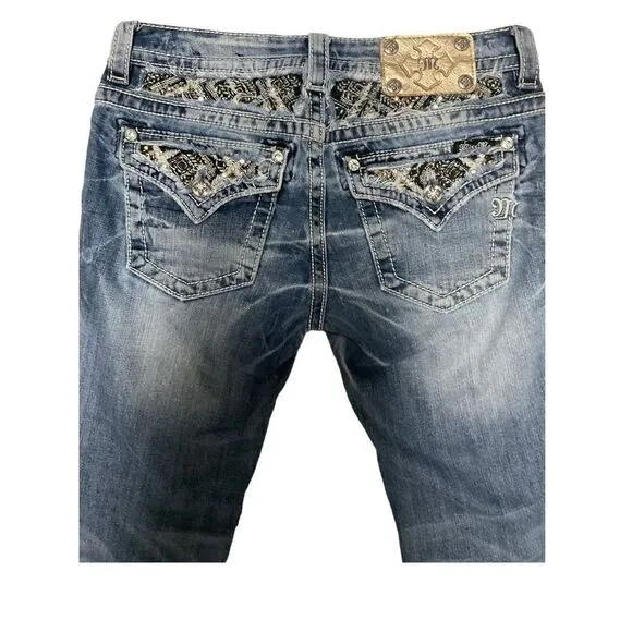 Miss Me Signature Frayed Ankle Jeans